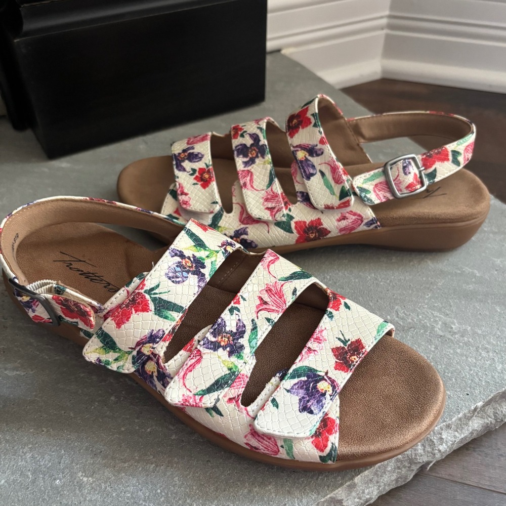 Trotters Floral‎ Vine Adjustable Strappy Slingback Sandals Women's Size 8.5N